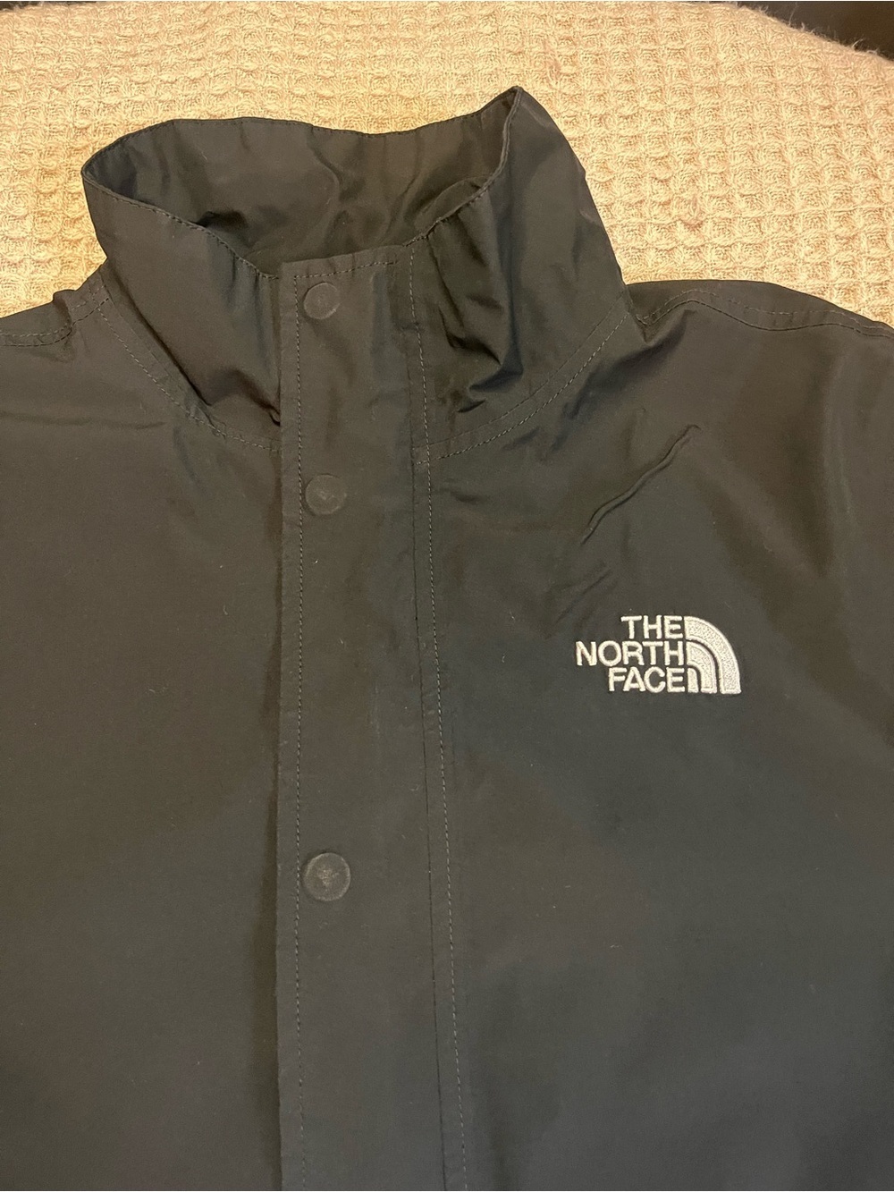 The North Face Men's Black HyVent
Jacket Size S - Picture 5 of 12